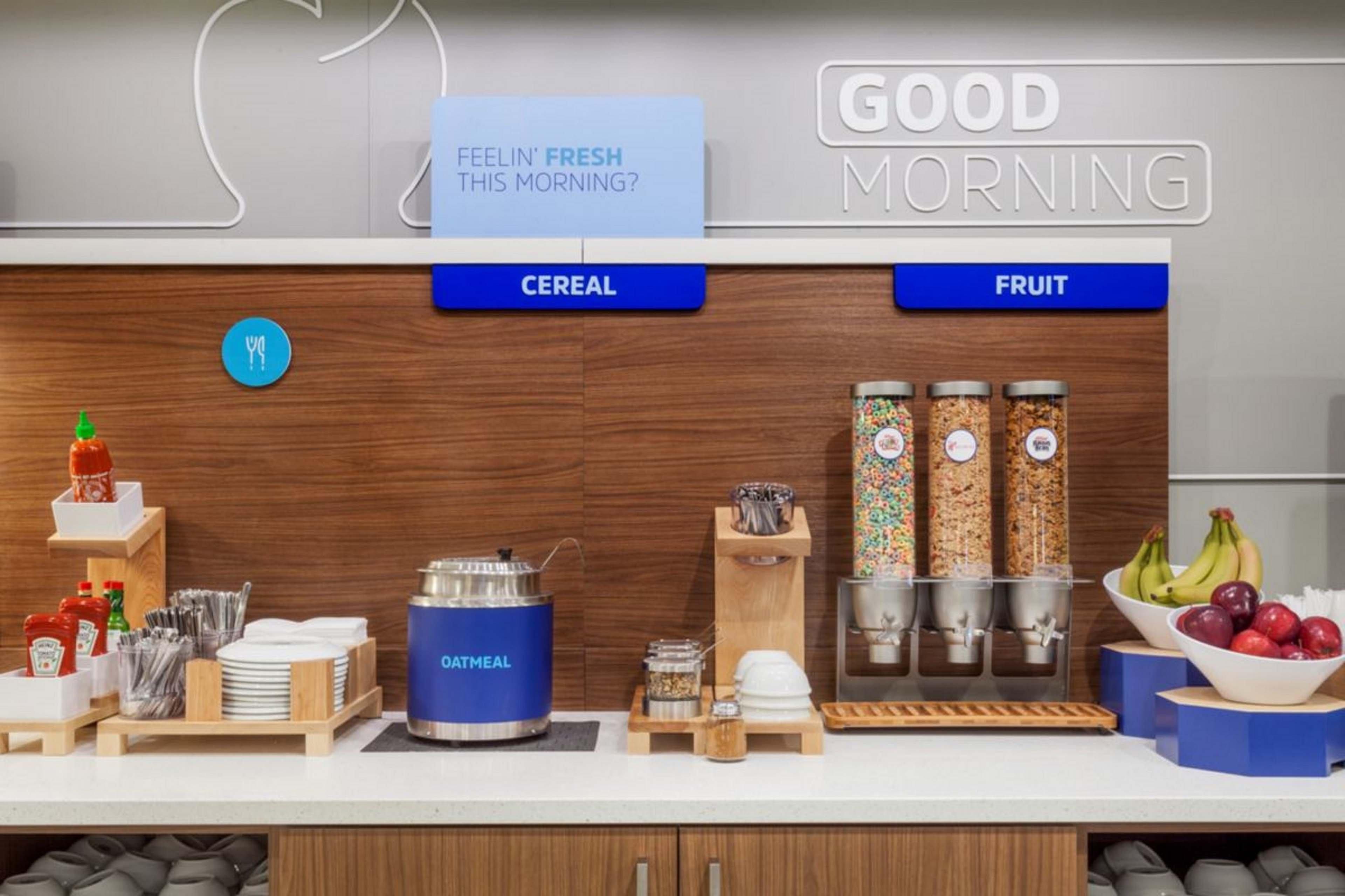 Holiday Inn Express Naperville By Ihg Екстер'єр фото