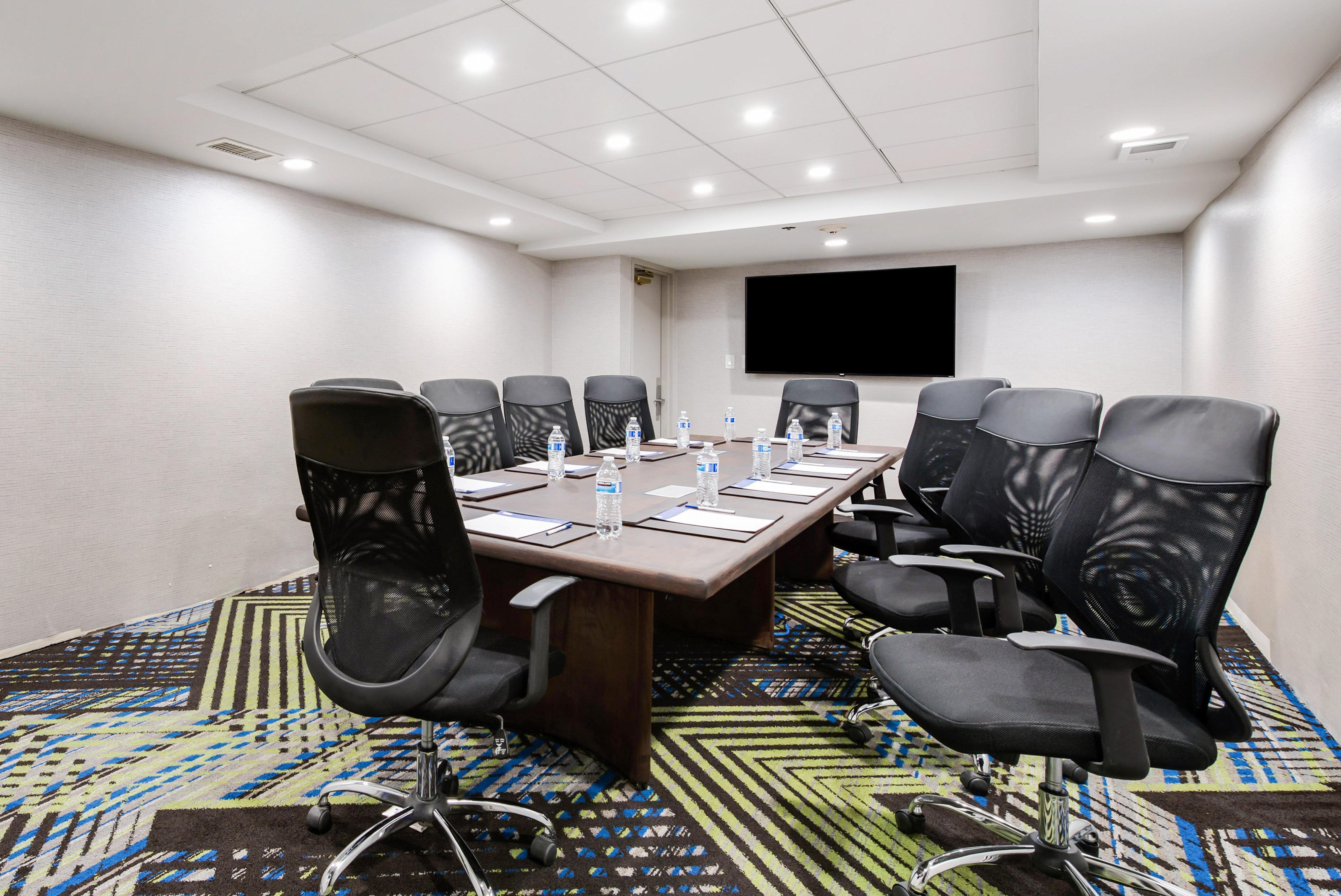 Holiday Inn Express Naperville By Ihg Екстер'єр фото