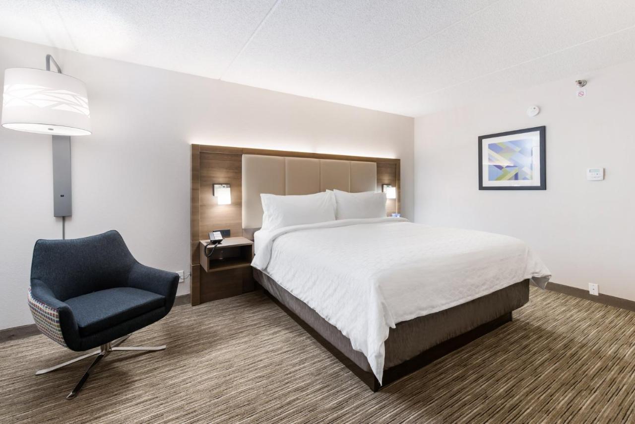 Holiday Inn Express Naperville By Ihg Екстер'єр фото